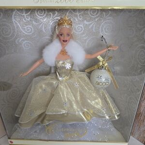 Barbie Celebration Doll Special 2000 Edition